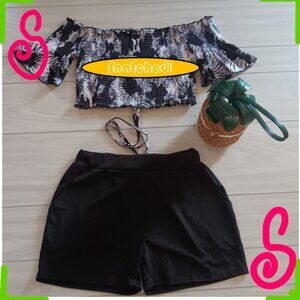Women Creased Floral Printed Lace-Up Tube Crop Top Defined Waist Shorts Set